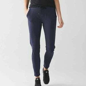 Lululemon Dropt pants